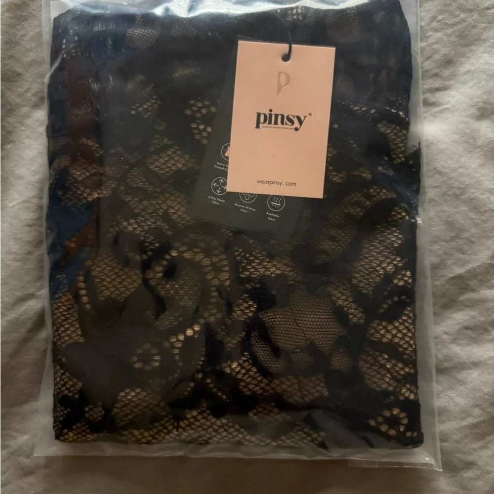 Pinsy Black Lace Shapewear Bodysuit - Picture 3 of 3